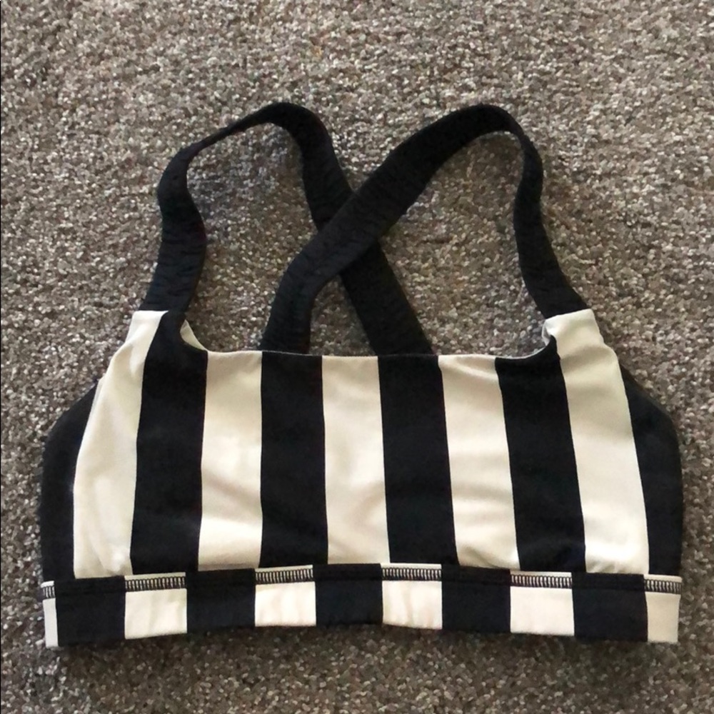 Lululemon bra 6